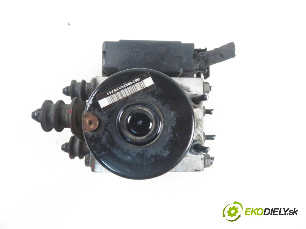 VW TOURAN (1T1, 1T2) MINIVAN 2005 77,00 1.9 TDI - BKC 1896,00 Pumpa ABS 1K0907379K ; 10096003483 ; 1K0614517H (Pumpa ABS)