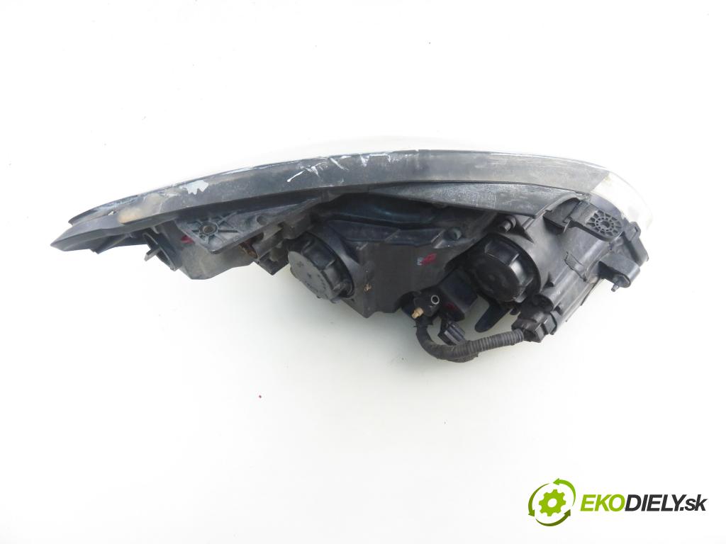 KIA CEE'D liftback (ED) HB 2008 77,00 1.4 1396,00 světlo LP 921011H000
