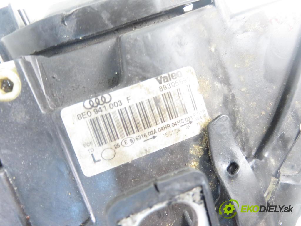 AUDI A4 Avant (8E5, B6) KOMBI 2002 96,00 1.9 TDI quattro - AVF 1896,00 světlo LP 8E0941003F