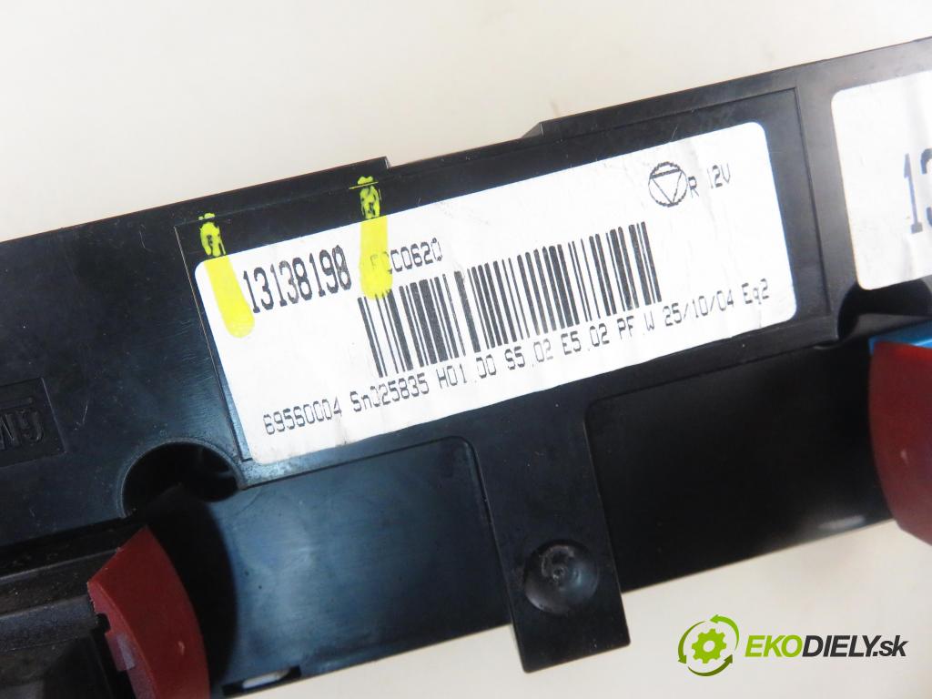 OPEL VECTRA C (Z02) LIFTBACK 2005 90,00 1.8 16V 122 - Z 18 XE 1796,00 Panel kúrenia KLIMATIZACE: 13138198