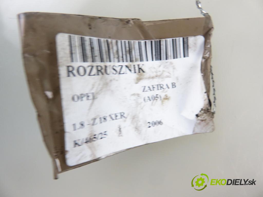 OPEL ZAFIRA B (A05) MINIVAN 2006 103,00 1.8 - Z 18 XER 1796,00 Štartér (Štartér)
