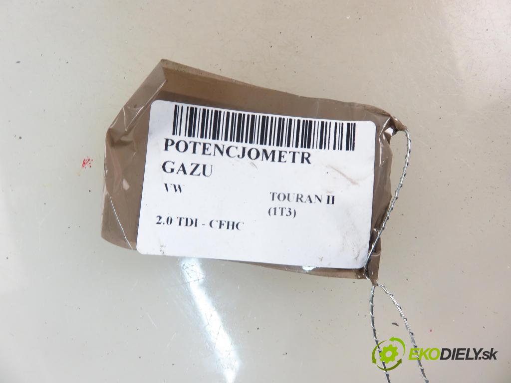 VW TOURAN (1T3) MINIVAN 2012 103,00 2.0 TDI - CFHC 1968,00 Potenciometer plynu 1T1721503J ; 1T1721503JE (Pedál)
