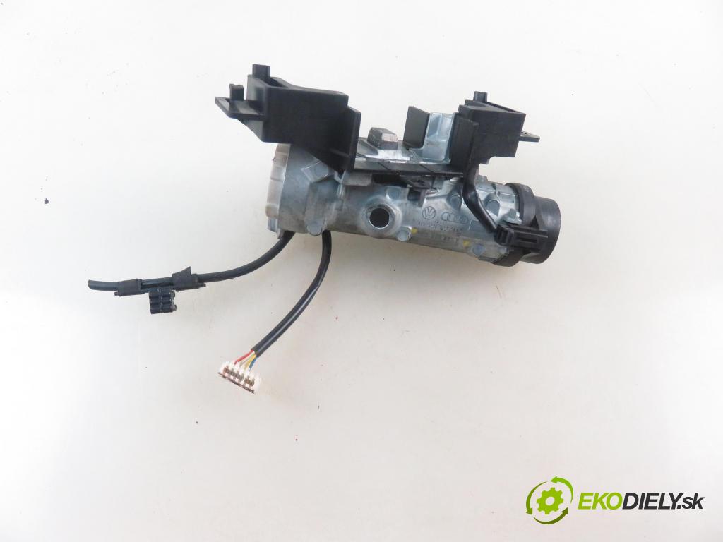 VW TOURAN (1T3) MINIVAN 2012 103,00 2.0 TDI - CFHC 1968,00 spinačka 1K0905851B ; 5K0837202AD (Spínacia skrinka)