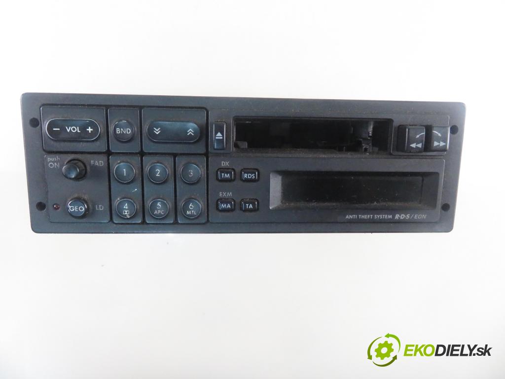 MERCEDES-BENZ Sedan (W124) SEDAN 1987 66,00 250 D 2497,00 RADIO Modul PU9833A