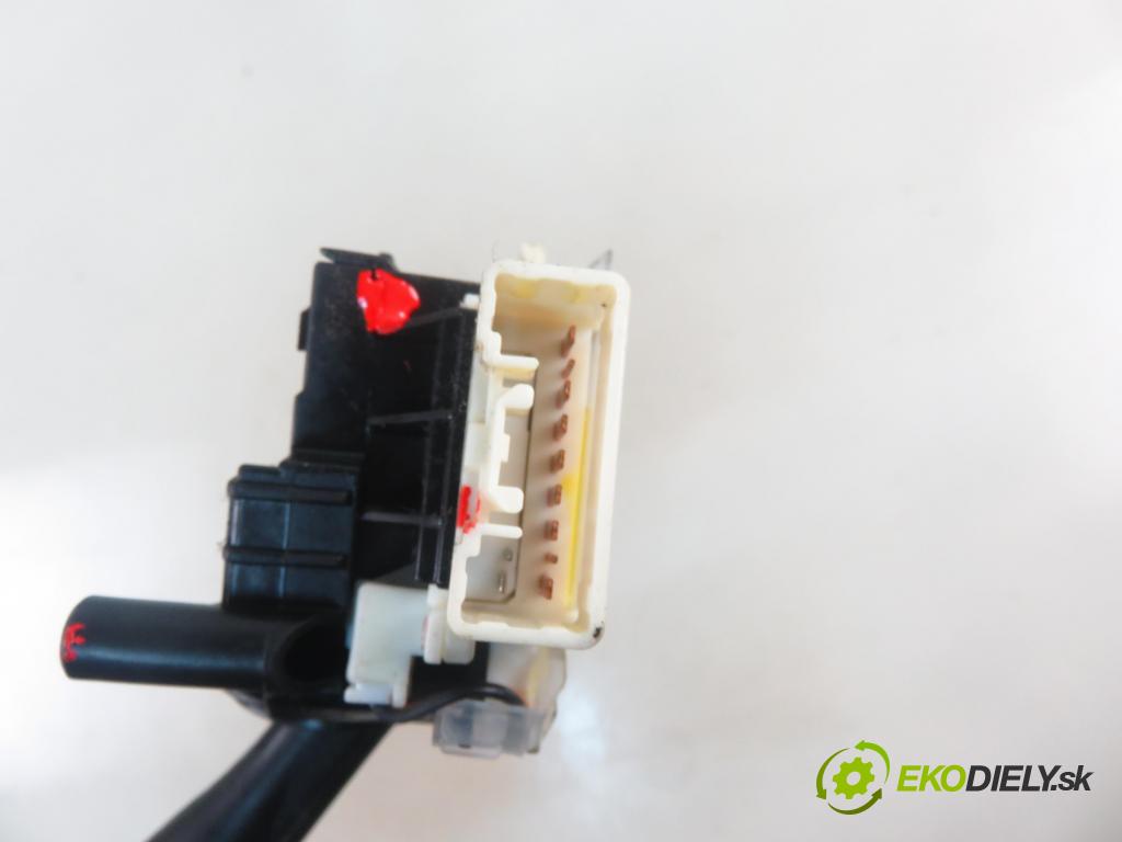 SUZUKI SX4 (EY, GY) CROSSOVER 2008 79,00 1.6 VVT 4x4 (RW 416) 107 - M16A 1586,00 / ŘAZENÍ / levá strana 173744