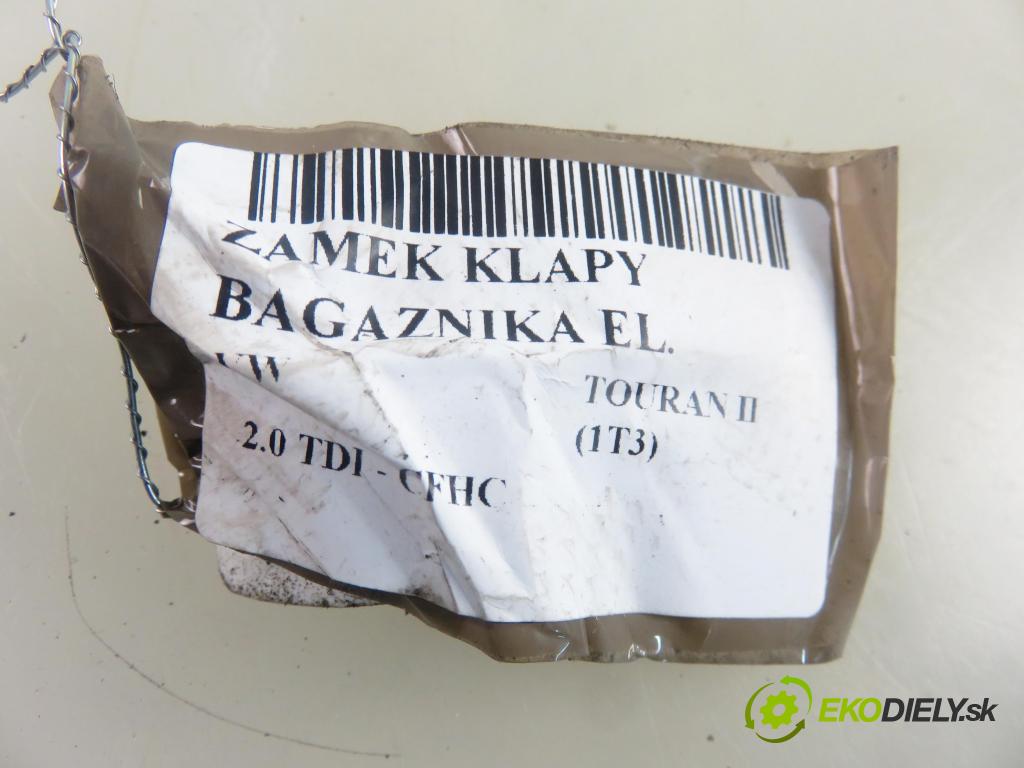 VW TOURAN (1T3) MINIVAN 2012 103,00 2.0 TDI - CFHC 1968,00 zámok dveří kufr EL. 1T0827505H