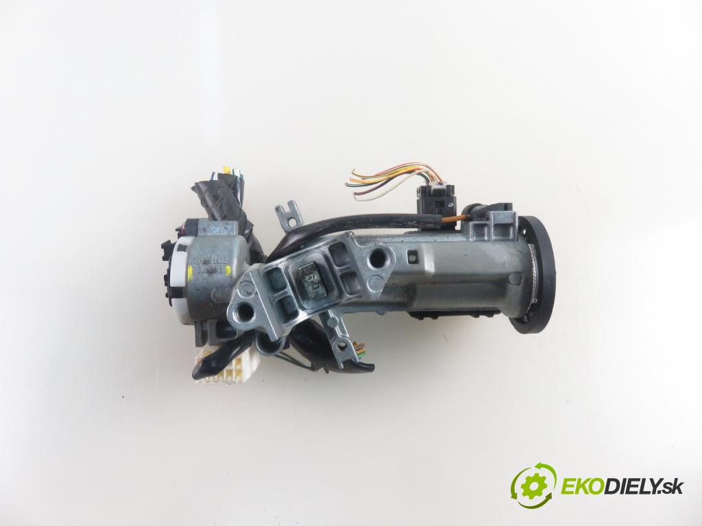 SUZUKI SX4 (EY, GY) CROSSOVER 2008 79,00 1.6 VVT 4x4 (RW 416) 107 - M16A 1586,00 spinačka SLS18 ; 3397065J00 ; 5WK49182 (Spínacia skrinka)