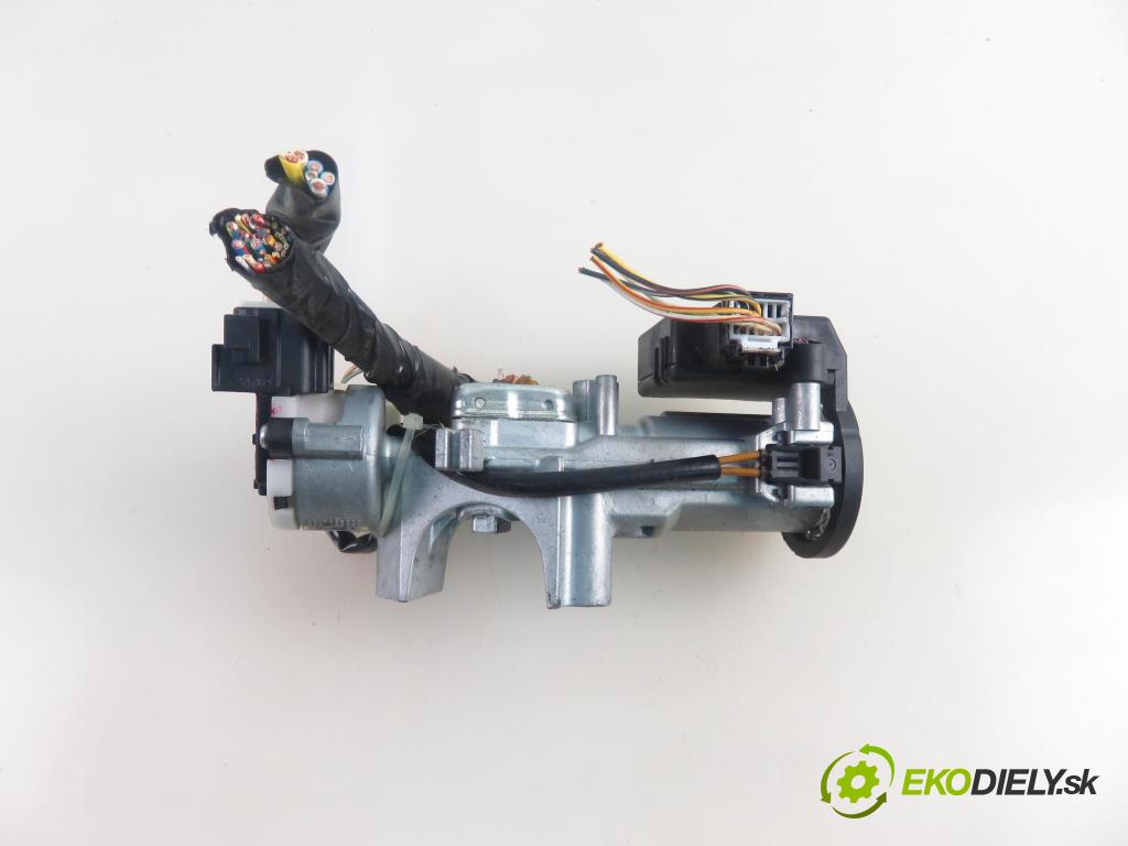 SUZUKI SX4 (EY, GY) CROSSOVER 2008 79,00 1.6 VVT 4x4 (RW 416) 107 - M16A 1586,00 spinačka SLS18 ; 3397065J00 ; 5WK49182 (Spínacia skrinka)