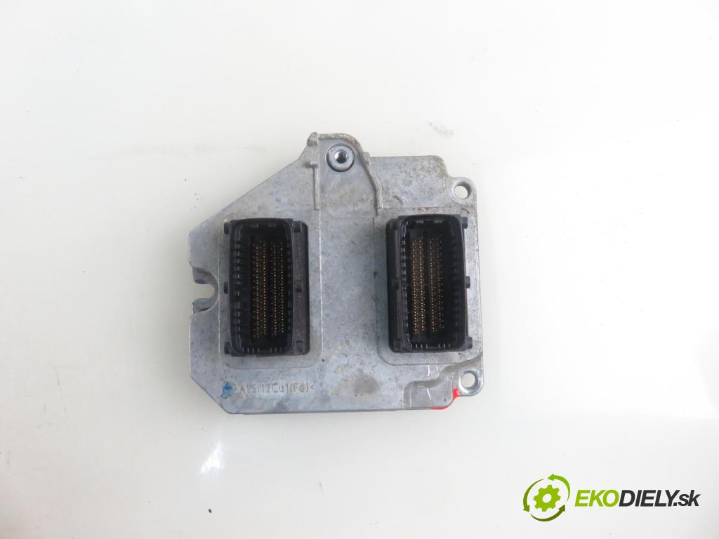 OPEL VECTRA C (Z02) LIFTBACK 2005 90,00 1.8 16V 122 - Z 18 XE 1796,00 Riadiaca jednotka Motor 55557540 ; 5WK9441