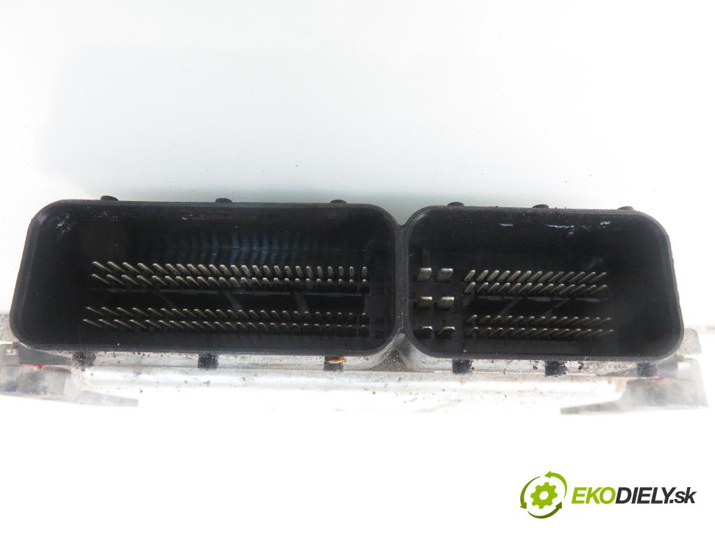 CHEVROLET CAPTIVA (C100, C140) SUV 2012 135,00 2.2 D 4WD 184 - Z 22 D1 2231,00 Riadiaca jednotka Motor 25189813 ; 28359587 ; 25184894