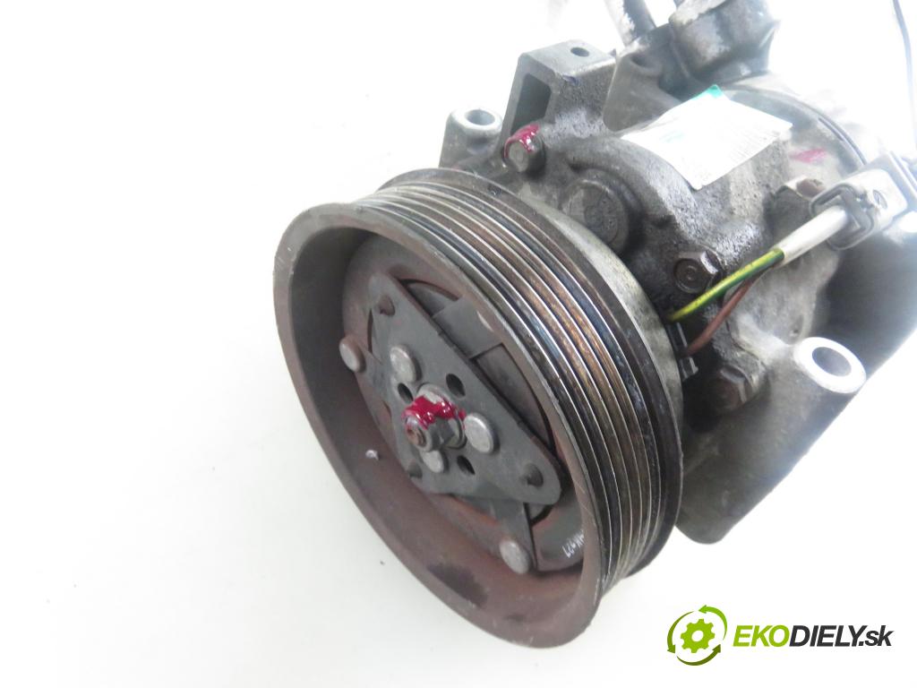 RENAULT CLIO III (BR0/1, CR0/1) HB 2009 55,00 1.2 16V Hi-Flex (BR1U, CR1U) - D4F 742 1149,00 KOMPRESOR: klimatizácie 8200819568A ; 8200819568 (Kompresor klimatizácie)