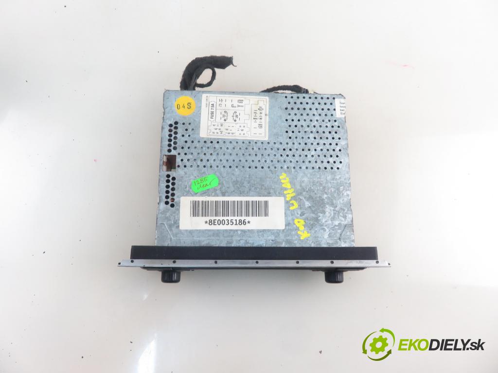 AUDI A4 (8E2, B6) SEDAN 2003 74,00 1.9 TDI PD 101 - AVB 1896,00 RADIO CD 8E0035186
