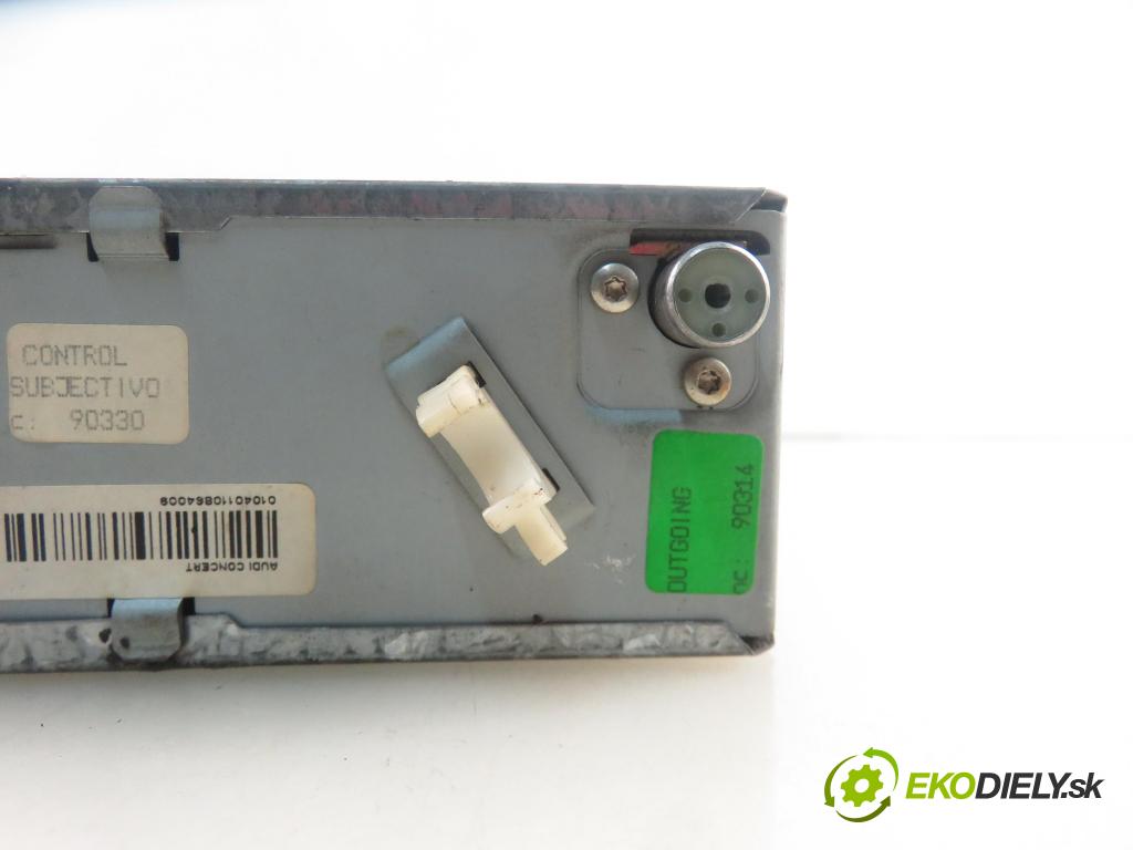AUDI A4 (8E2, B6) SEDAN 2003 74,00 1.9 TDI PD 101 - AVB 1896,00 RADIO CD 8E0035186