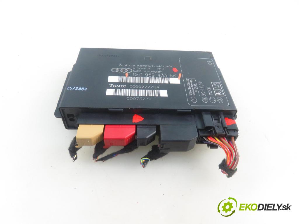AUDI A4 (8E2, B6) SEDAN 2003 74,00 1.9 TDI PD 101 - AVB 1896,00 MODUL komfortu 8E0959433AR
