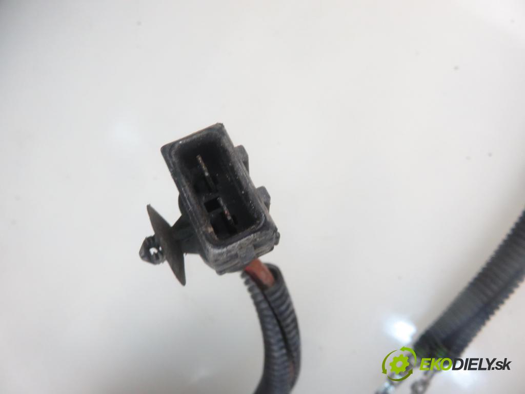 VW TRANSPORTER IV Platforma / podwozie (70E, 70L, 70M, 7DE, 7DL KABINA/PLATFORMA 1991 57,00 2.4 D 78 - AAB 2370,00 Ventilátor chladič vody