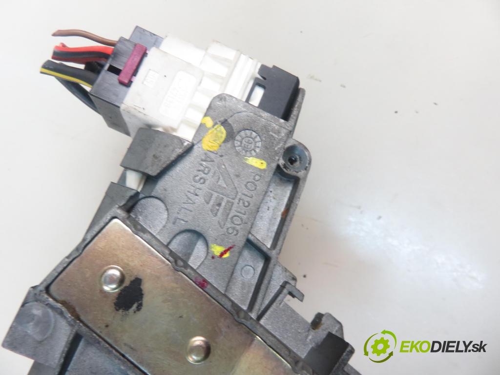 SEAT ALHAMBRA (7V8, 7V9) VAN 1999 81,00 1.9 TDI 110 - AFN 1896,00 spinačka P012106 (Spínacia skrinka)