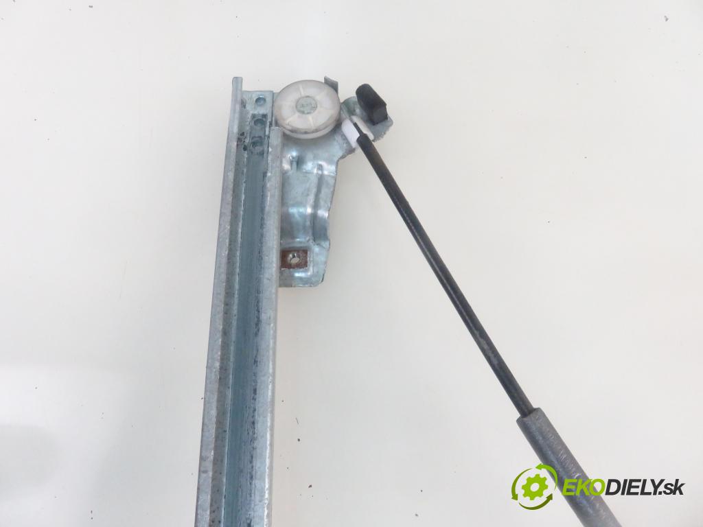 PEUGEOT PARTNER Combispace (5F) KOMBIVAN 2004 80,00 1.6 16V 109 - NFU (TU5JP4) 1587,00 mechanismus oken PPE 0130821762