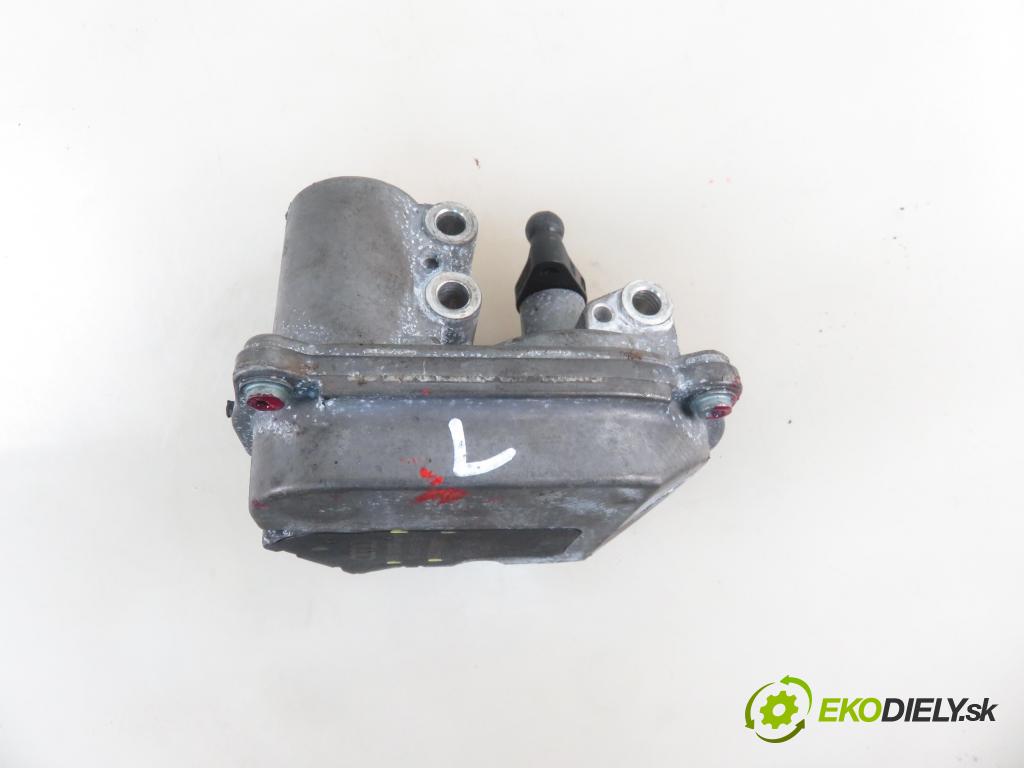 AUDI A6 (4F2, C6) SEDAN 2004 165,00 3.0 TDI quattro - BMK 2967,00 Nastavovač zvod, potrubie 059129086M ; A2C53308513 (Motorček ostatné)