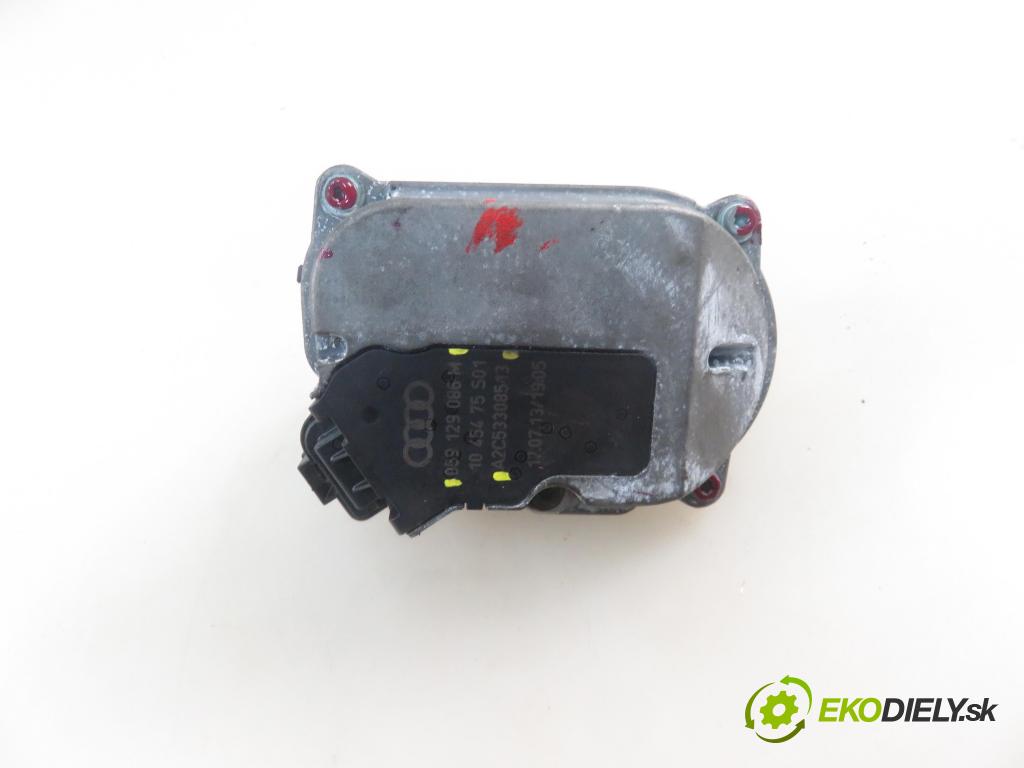 AUDI A6 (4F2, C6) SEDAN 2004 165,00 3.0 TDI quattro - BMK 2967,00 Nastavovač zvod, potrubie 059129086M ; A2C53308513 (Motorček ostatné)