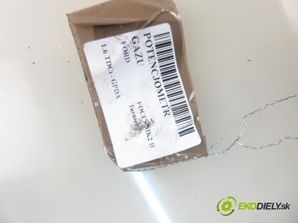 FORD FOCUS II Turnier (DA_, FFS, DS) KOMBI 2009 66,00 1.6 TDCi - GPDA 1560,00 potenciometr plynového pedálu 4M519F836AK ; 6PV00864132 (Pedály)