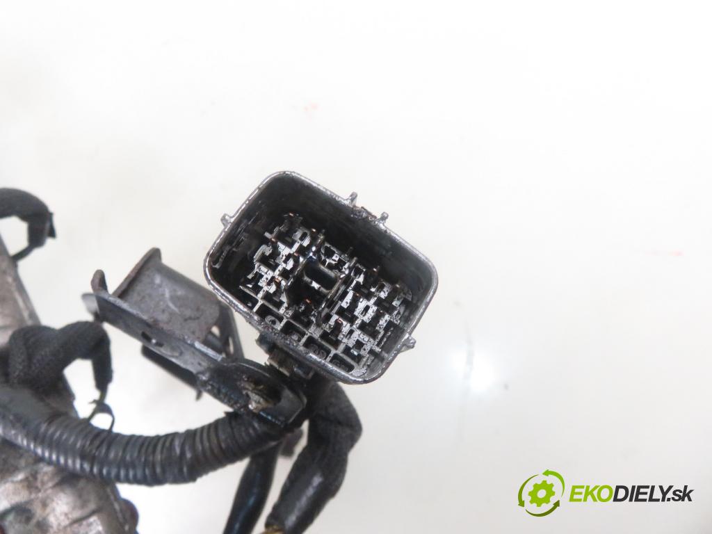 MAZDA CX-7 (ER) SUV 2008 175,00 2.3 MZR DISI Turbo AWD 238 - L3-VDT 2261,00 Lišta vstrekovacia  (Vstrekovacia lišta)