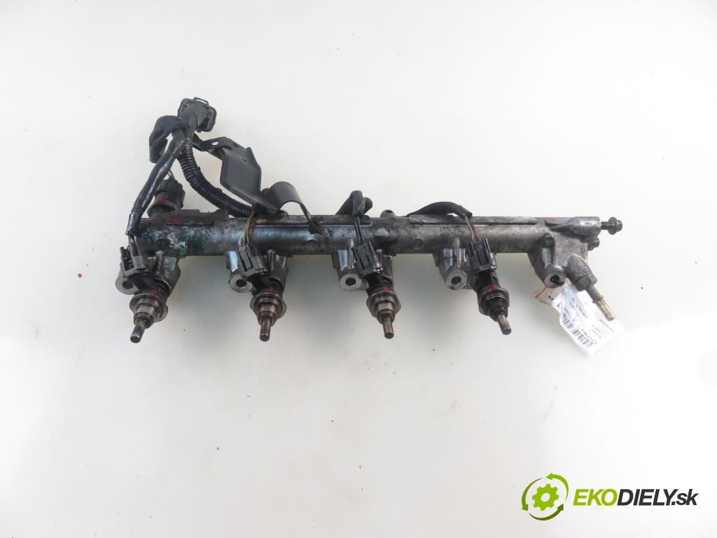 MAZDA CX-7 (ER) SUV 2008 175,00 2.3 MZR DISI Turbo AWD 238 - L3-VDT 2261,00 Lišta vstrekovacia  (Vstrekovacia lišta)