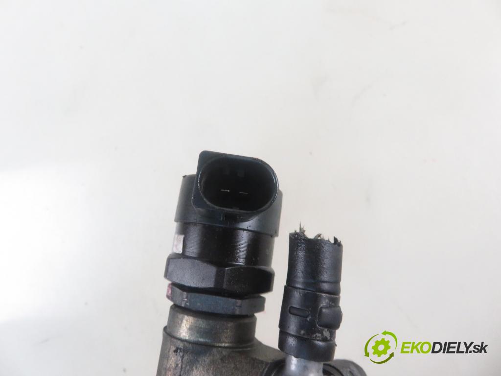 AUDI A6 (4F2, C6) SEDAN 2004 165,00 3.0 TDI quattro - BMK 2967,00 Lišta vstrekovacia 0281002665 ; 057130764B ; 059130090J (Vstrekovacia lišta)