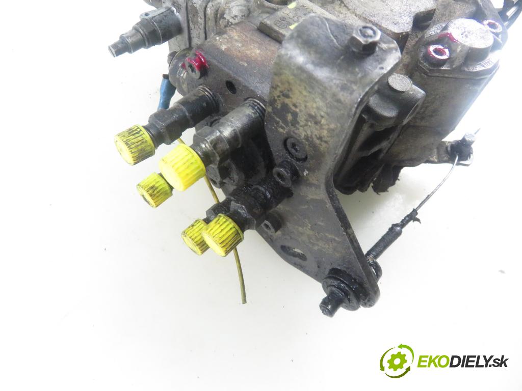 VW TRANSPORTER IV Skrzynia (70XA) FURGON 1997 57,00 2.4 D 78 - AAB 2370,00 Pumpa vstrekovacia 0460485003 ; 074130107E (Vstrekovacie čerpadlo)