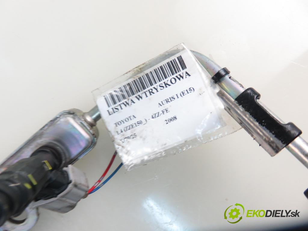 TOYOTA AURIS (_E15_) HB 2008 71,00 1.4 (ZZE150_) 97 - 4ZZ-FE 1398,00 Lišta vstrekovacia 0280155936 ; 232500D020 (Vstrekovacia lišta)
