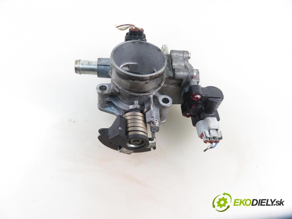 TOYOTA AURIS (_E15_) HB 2008 71,00 1.4 (ZZE150_) 97 - 4ZZ-FE 1398,00 Škrtiaca klapka 222100D090 (Škrtiaca klapka)