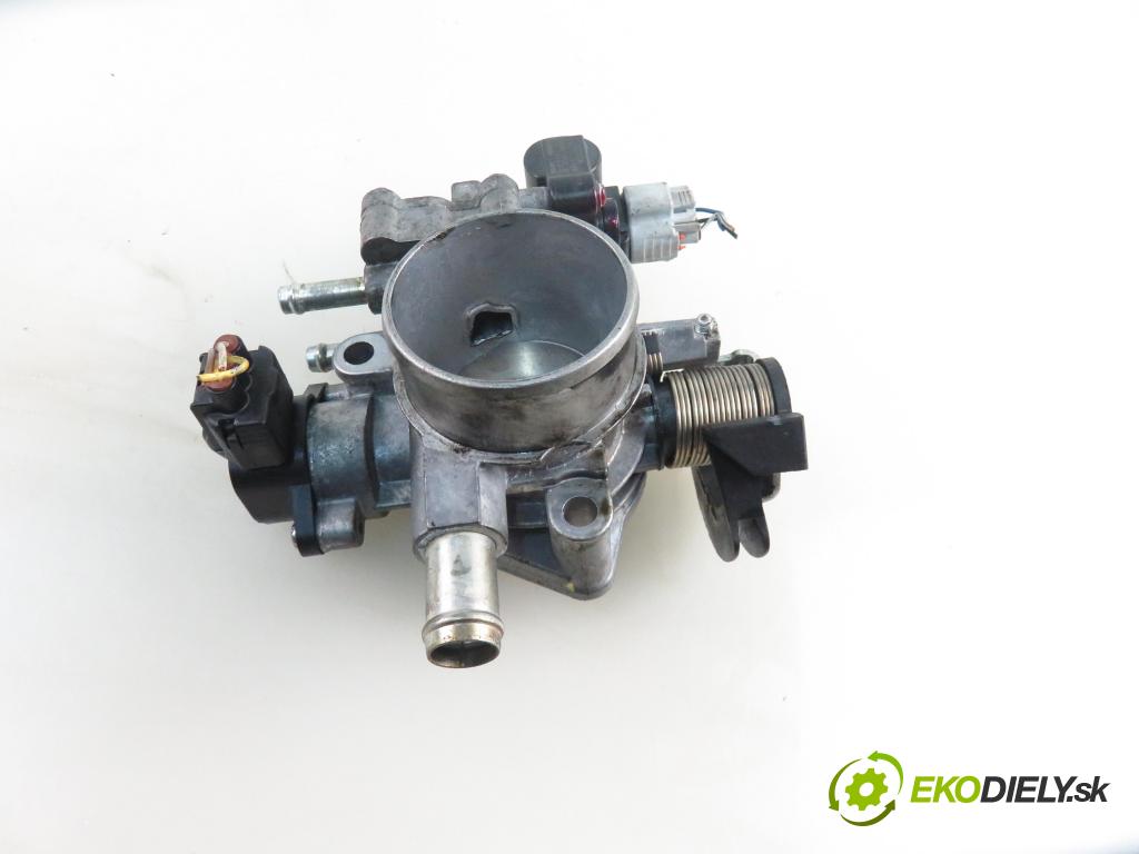 TOYOTA AURIS (_E15_) HB 2008 71,00 1.4 (ZZE150_) 97 - 4ZZ-FE 1398,00 Škrtiaca klapka 222100D090 (Škrtiaca klapka)