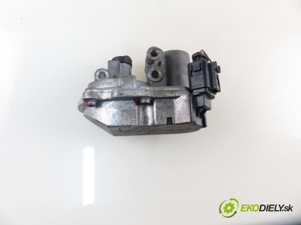 AUDI A6 (4F2, C6) SEDAN 2004 165,00 3.0 TDI quattro - BMK 2967,00 Nastavovač zvod, potrubie 059129086M ; A2C53308513 (Motorček ostatné)