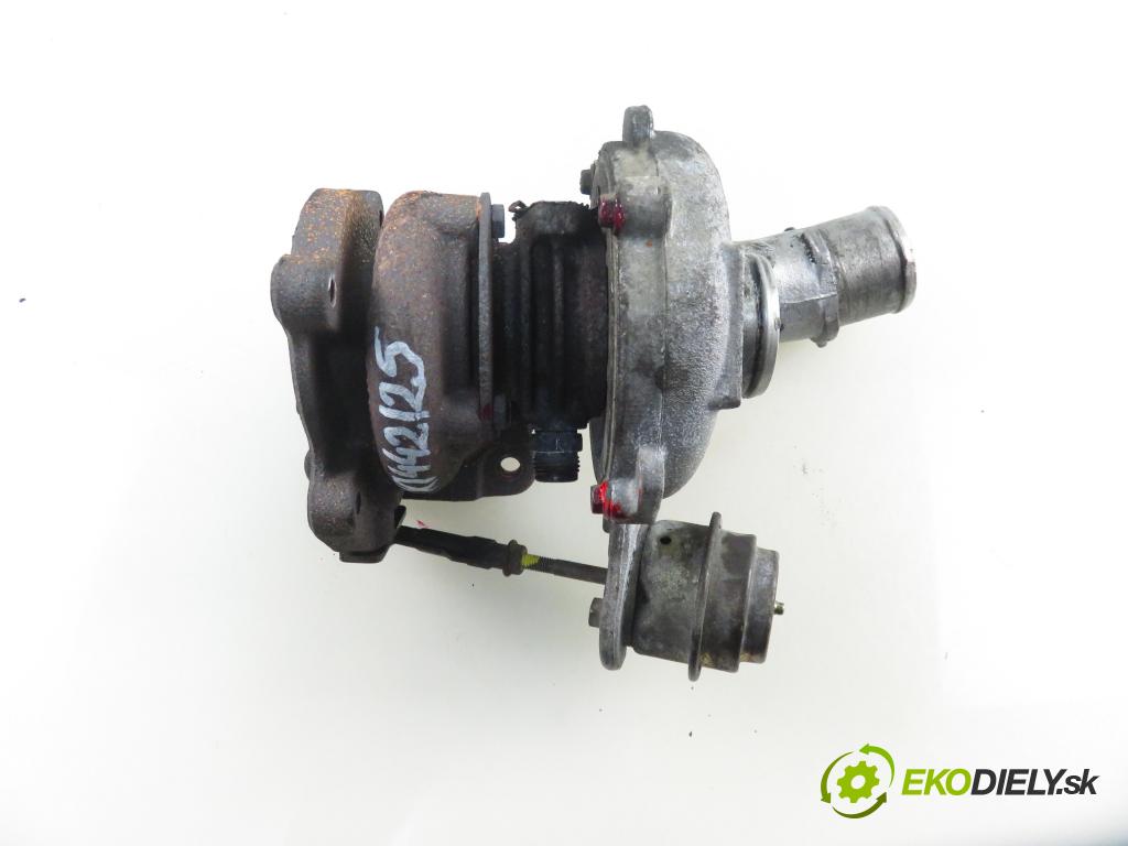 VOLVO V40 Kombi (645) KOMBI 2001 75,00 1.9 DI 102 - D 4192 T4 1870,00 RYCHLONABÍJEČKA: 7700105102C (Turbodúchadla (kompletní))