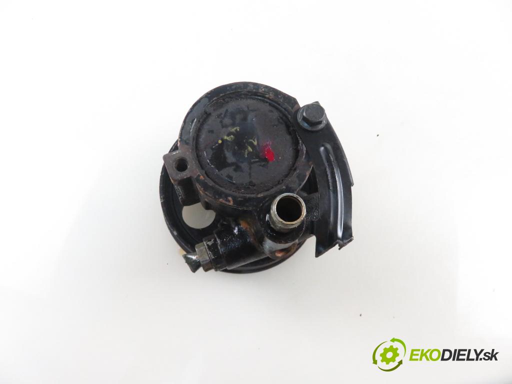 VOLVO V40 Kombi (645) KOMBI 2001 75,00 1.9 DI 102 - D 4192 T4 1870,00 Pumpa servočerpadlo 8200059051 (Servočerpadlo, pumpa riadenia)