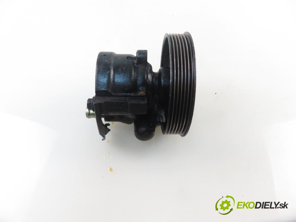 VOLVO V40 Kombi (645) KOMBI 2001 75,00 1.9 DI 102 - D 4192 T4 1870,00 Pumpa servočerpadlo 8200059051 (Servočerpadlo, pumpa riadenia)