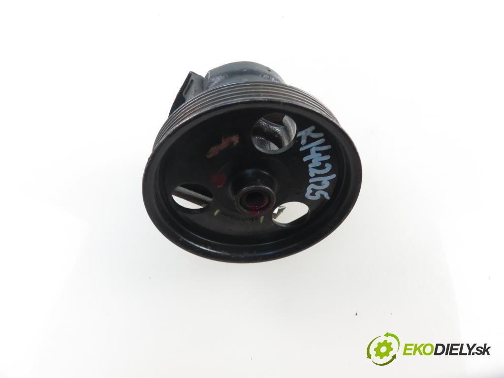 VOLVO V40 Kombi (645) KOMBI 2001 75,00 1.9 DI 102 - D 4192 T4 1870,00 Pumpa servočerpadlo 8200059051 (Servočerpadlo, pumpa riadenia)