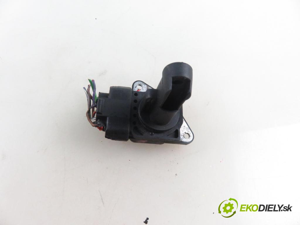 VOLVO S60 I (384) SEDAN 2001 103,00 2.4 140 - B 5244 S2 2435,00 váha vzduchu vzduchu 9202199 ; MB1974080040