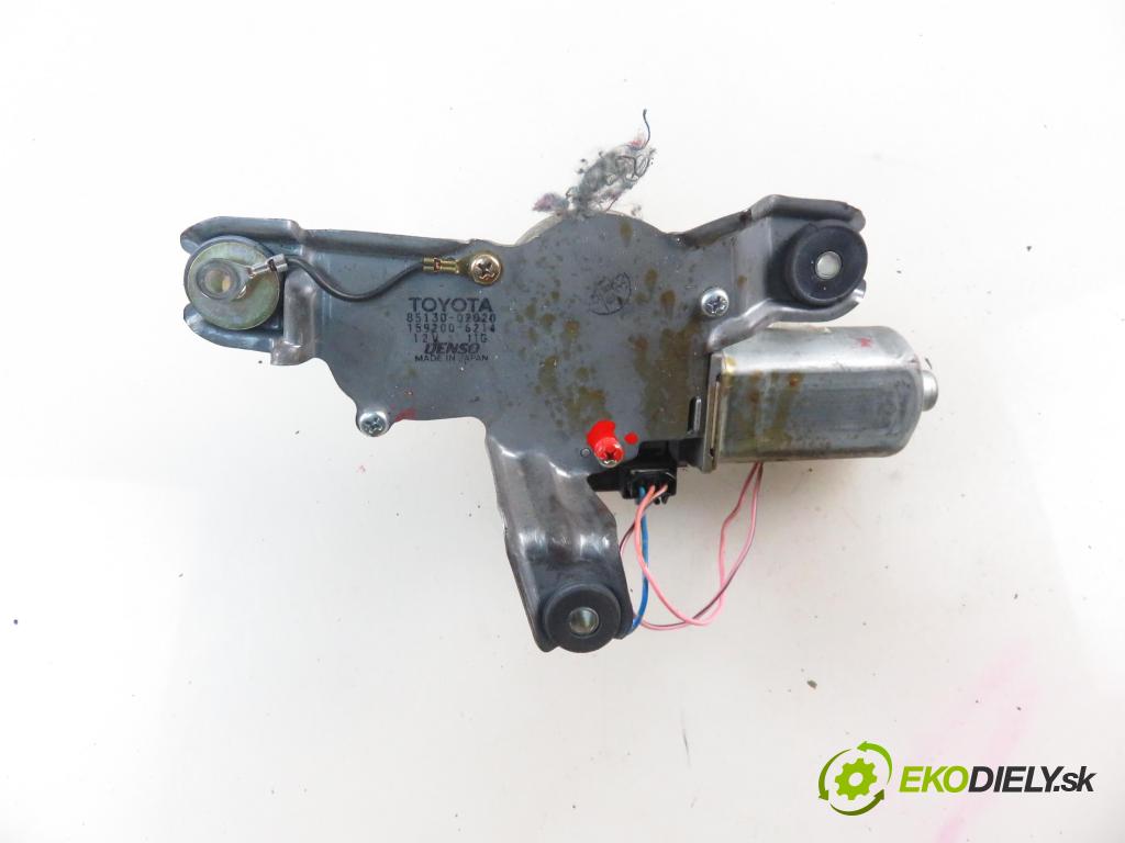 TOYOTA COROLLA (_E12_) HB 2002 71,00 1.4 VVT-i 97 (ZZE120) - 4ZZ-FE 1398,00 motorek stěrače ZADNÍ: 8513002020 ; 1592006214