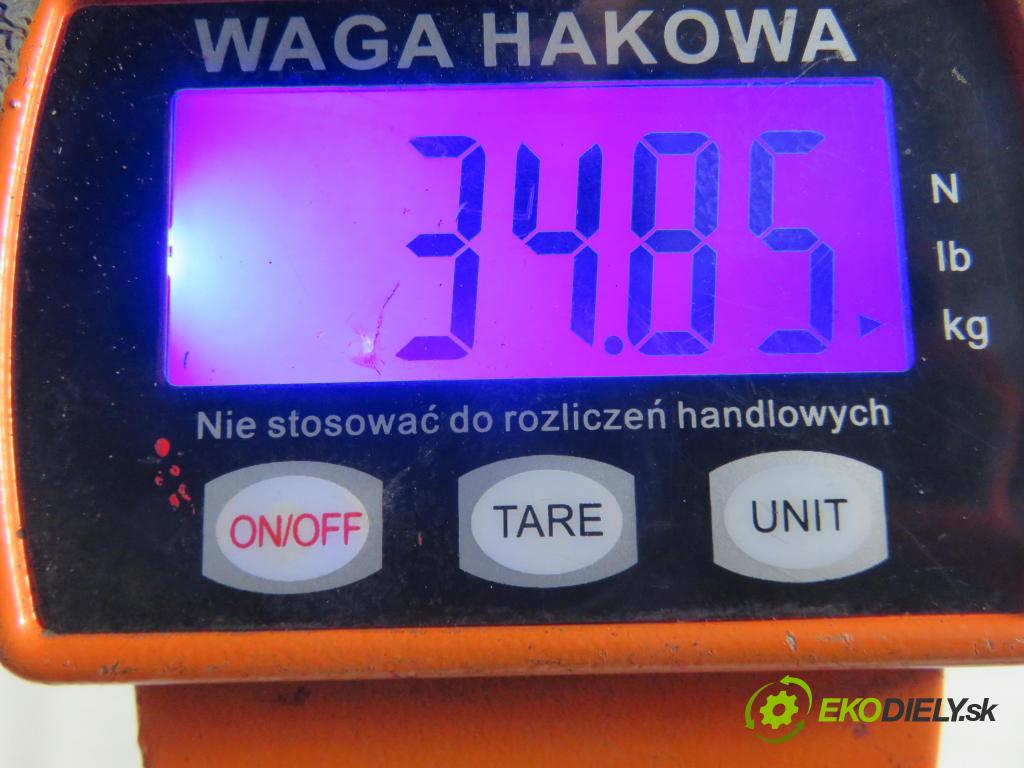 PEUGEOT 308 SW II KOMBI 2014 133,00 2.0 GT BlueHDi 180 - AHW (DW10FC) 1997,00 výztuha zadní část ABS