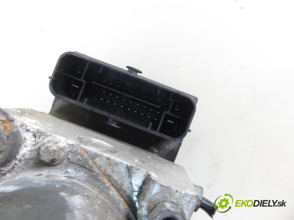 PEUGEOT PARTNER Tepee KOMBIVAN 2010 68,00 1.6 e-HDi 90 8V - 9HP (DV6DTED) 1560,00 Pumpa ABS 0265800968 ; 9660107180 ; 0265232519 (Pumpa ABS)