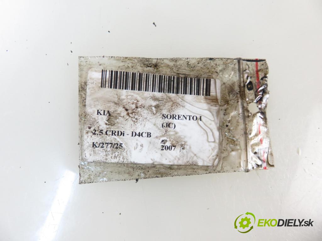KIA SORENTO I (JC) SUV 2007 103,00 2.5 CRDi 140 - D4CB 2497,00 vstrekovač 0445110275 (Vstrekovač paliva)