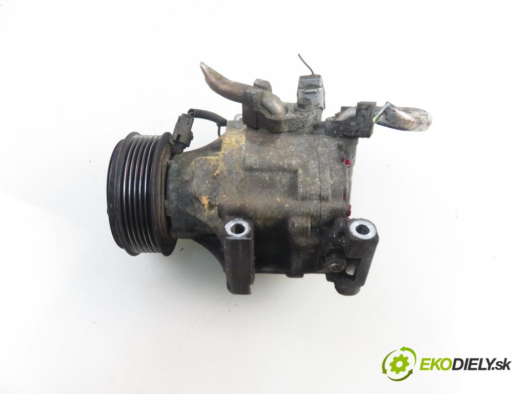 TOYOTA COROLLA (_E12_) HB 2002 71,00 1.4 VVT-i 97 (ZZE120) - 4ZZ-FE 1398,00 KOMPRESOR: klimatizace 4472206361 (Kompresory)