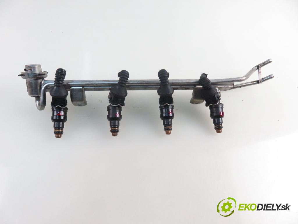 VW GOLF IV (1J1) HB 1999 110,00 1.8 T - AGU 1781,00 Lišta vstrekovacia 0280150464 ; 06A906031 (Vstrekovacia lišta)