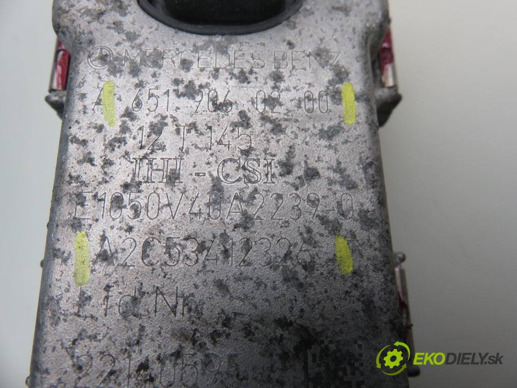 MERCEDES-BENZ KLASA C T-Model (S204) KOMBI 2011 100,00 C 200 CDI 136 (204.201) - OM 651.913 2143,00 Nastavovač turba 6519060200 ; A2C53412326 (Motorček ostatné)