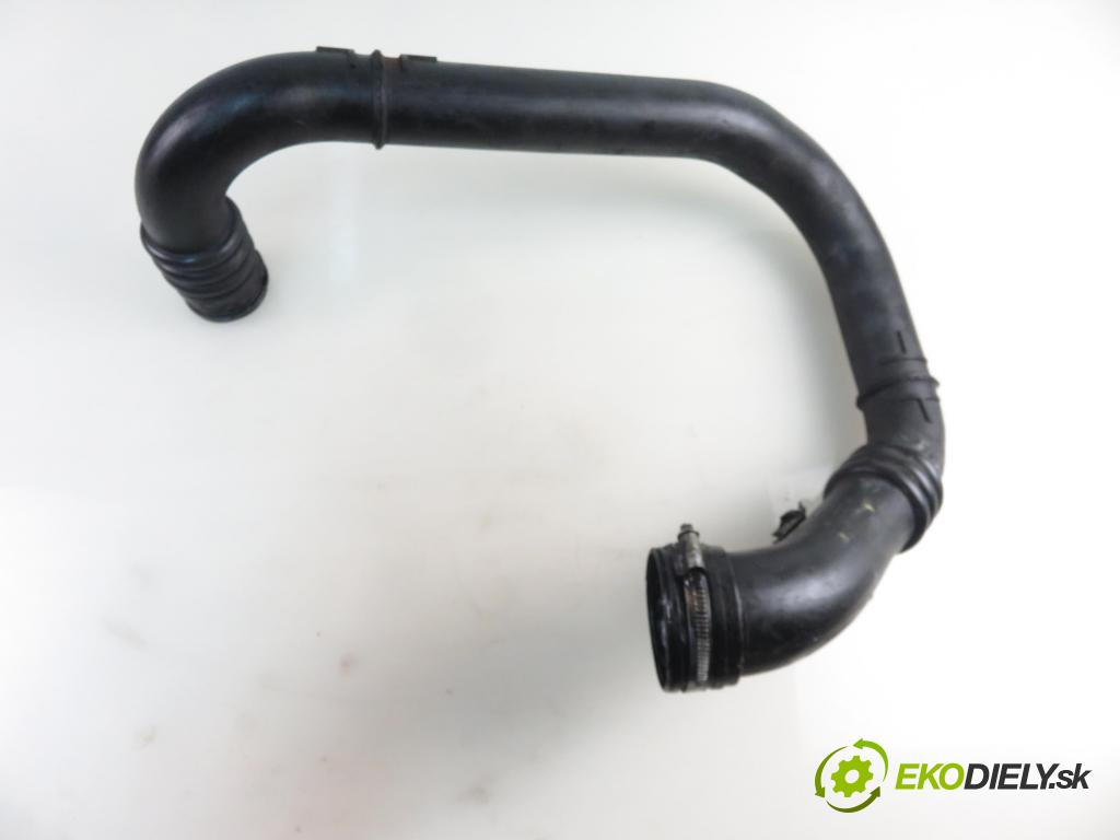 RENAULT MASTER II Skrzynia (FD) FURGON 2004 73,00 2.5 dCi 100 - G9U 754 2464,00 Rúra intercoolera turba 8200230579B