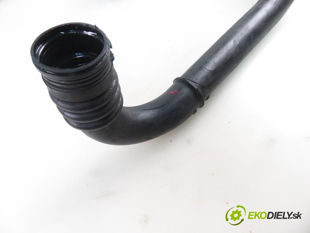 RENAULT MASTER II Skrzynia (FD) FURGON 2004 73,00 2.5 dCi 100 - G9U 754 2464,00 Rúra intercoolera turba 8200230579B