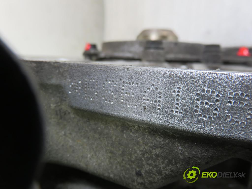 SKODA OCTAVIA II (1Z3) LIFTBACK 2008 75,00 1.6 - BSE 1595,00 Motor benz. BSE