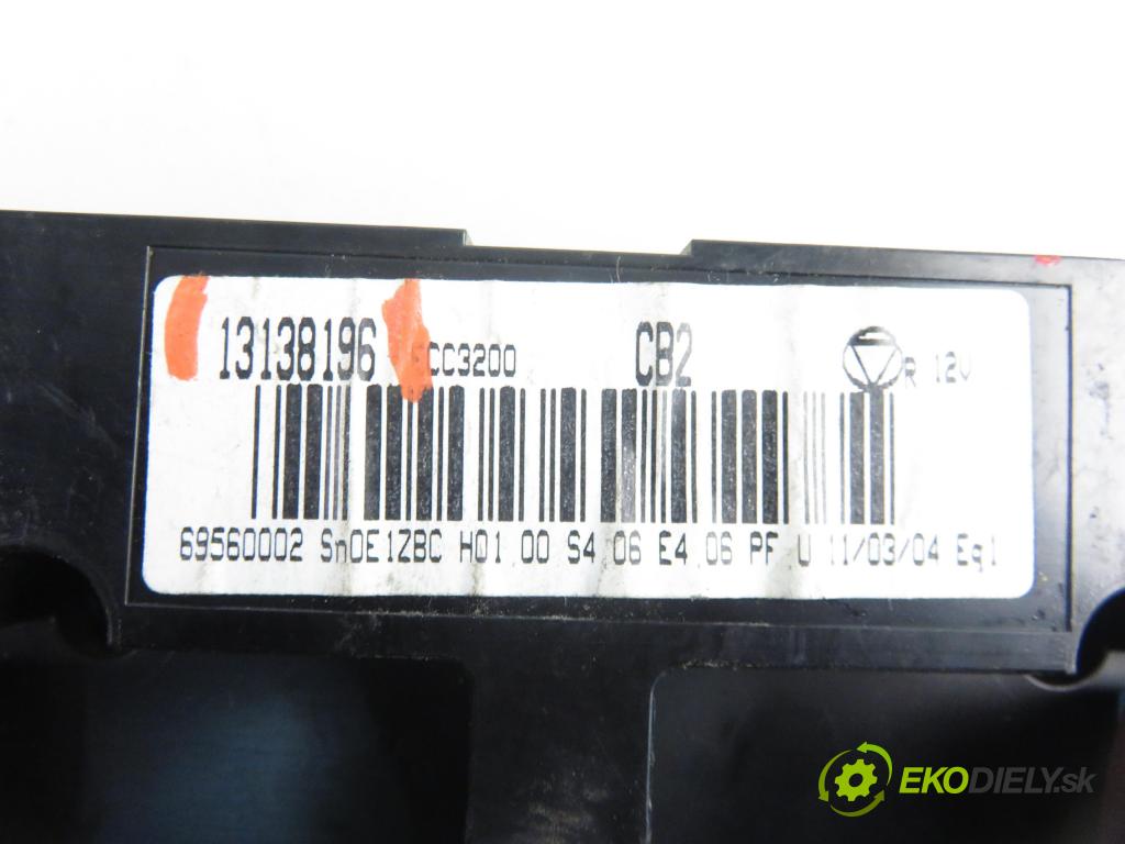 OPEL SIGNUM HB 2004 110,00 1.9 CDTI 150 1910,00 Panel kúrenia KLIMATRONIK 13138196