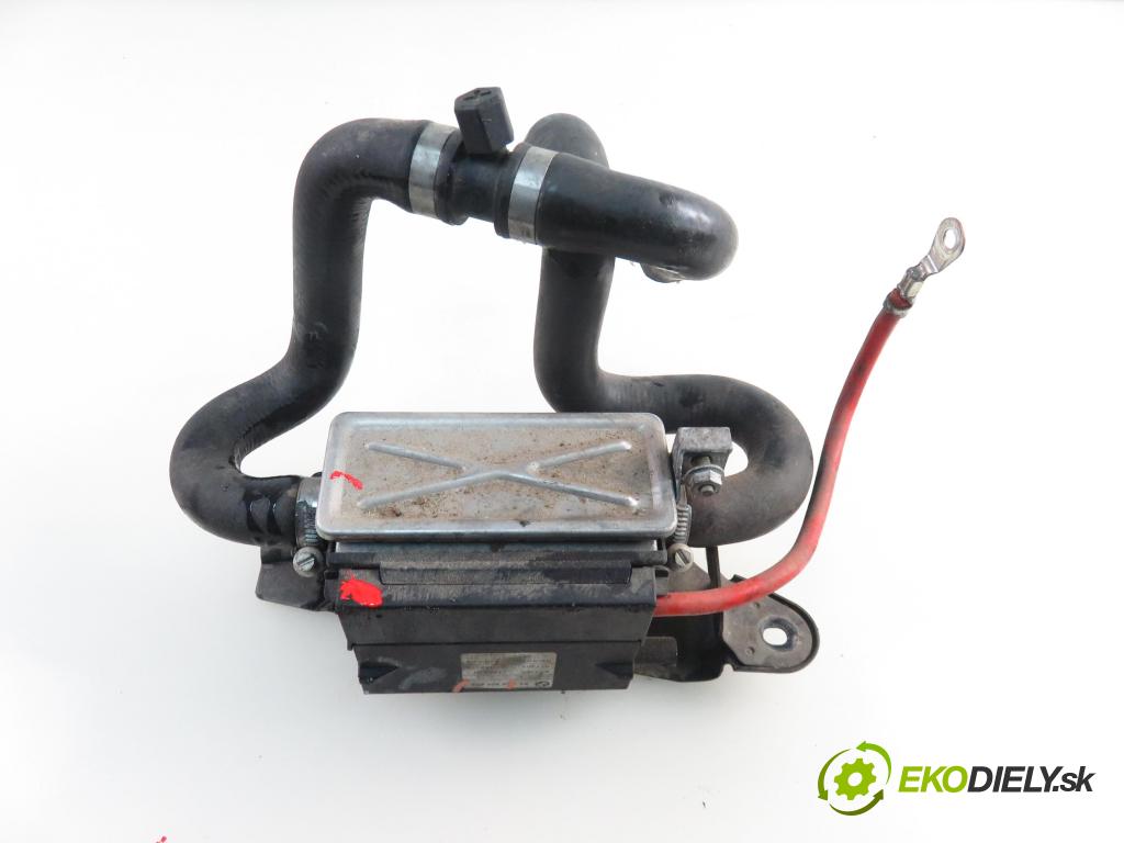 BMW 3 (E46) SEDAN 2002 0,00 318 d - M47 D20 (204D1) 1951,00 vody 6904668 (Ohřívání, ventilace)