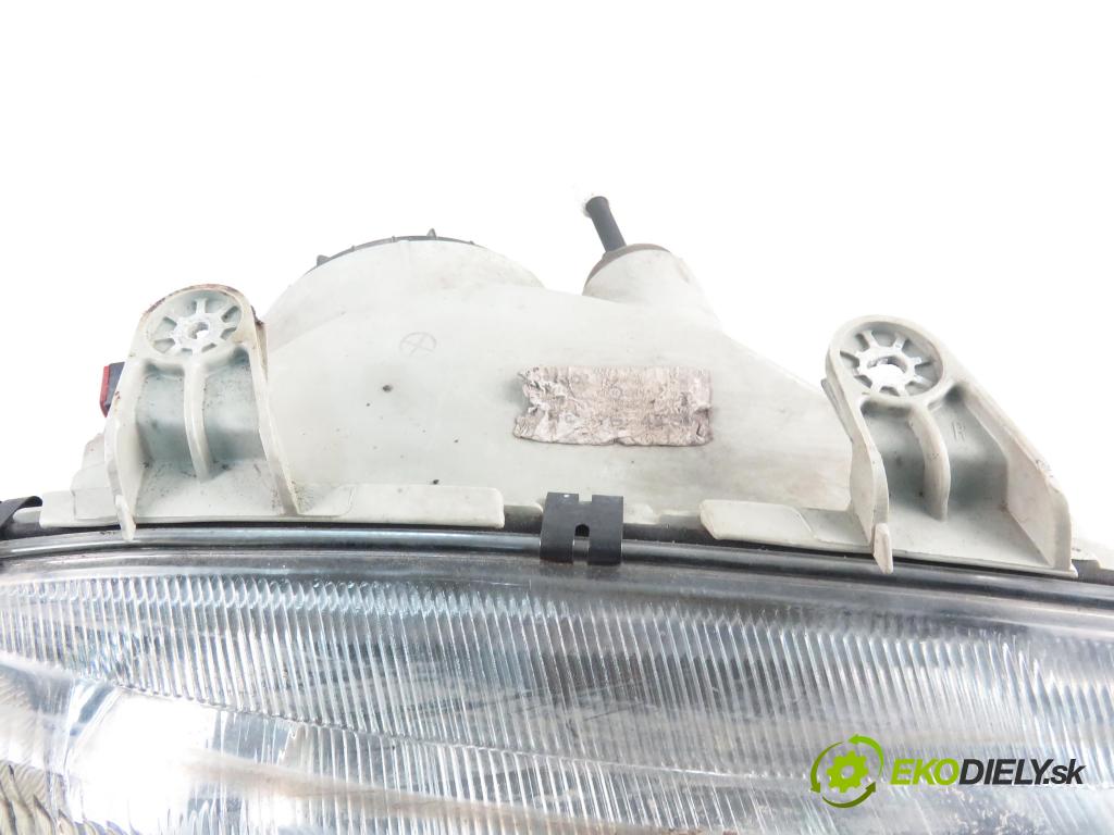 SAAB 9-3 (YS3D) LIFTBACK 1999 96,00 2.0 i - B204I 1985,00 světlo PP